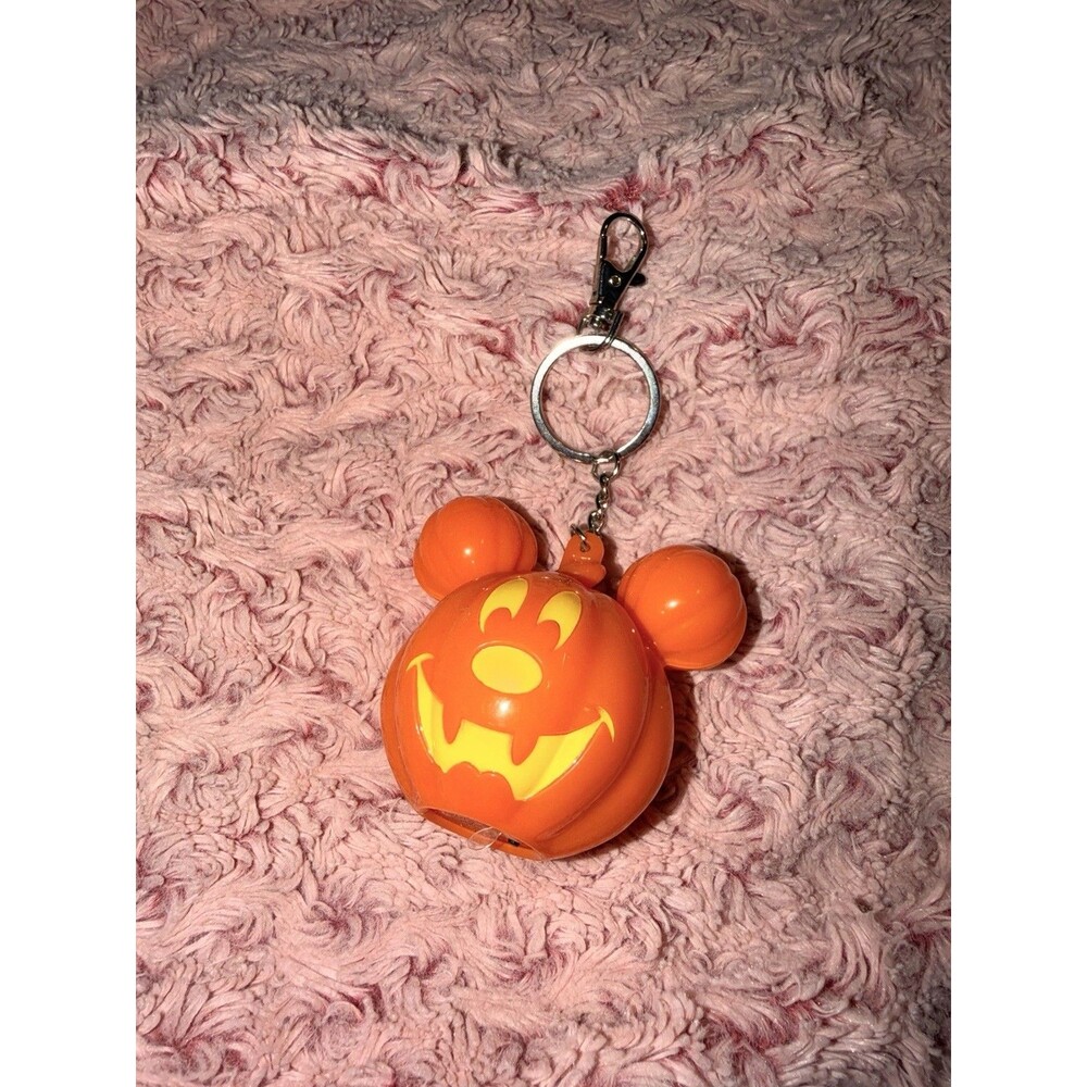 Disney Parks Mickey Mouse Halloween Keychain Light-up Jack o' Lantern Pumpkin